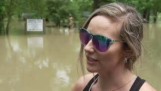 Fast rise of flood water stuns Kingwood neighbors