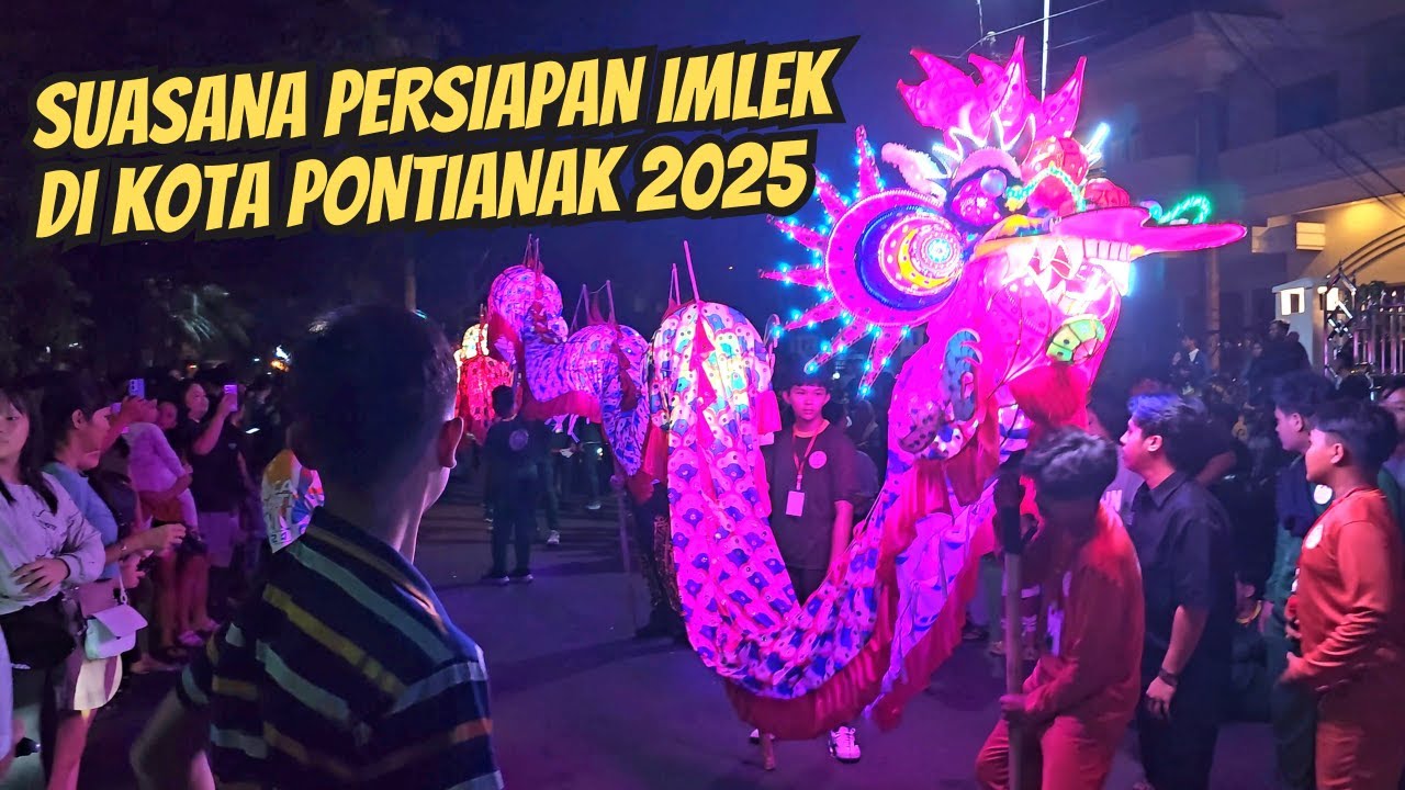 SUASANA IMLEK SUDAH TERLIHAT MENGHIASI JALAN DI KOTA PONTIANAK