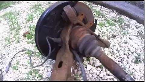 BMW e36 build ep1 rear subframe removed