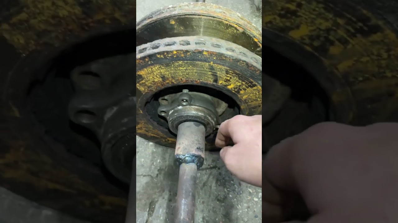 Жесть. Как легко достать внутренний шрус 