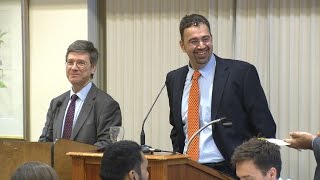 Janus Conversation with Daron Acemoglu and Jeffrey Sachs  button