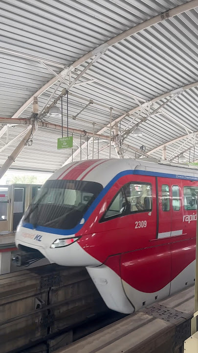 MRT RapidKL , Kualalumpur. #shorts #malaysia #train #lrt