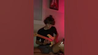 nada dering Freaks airo punya