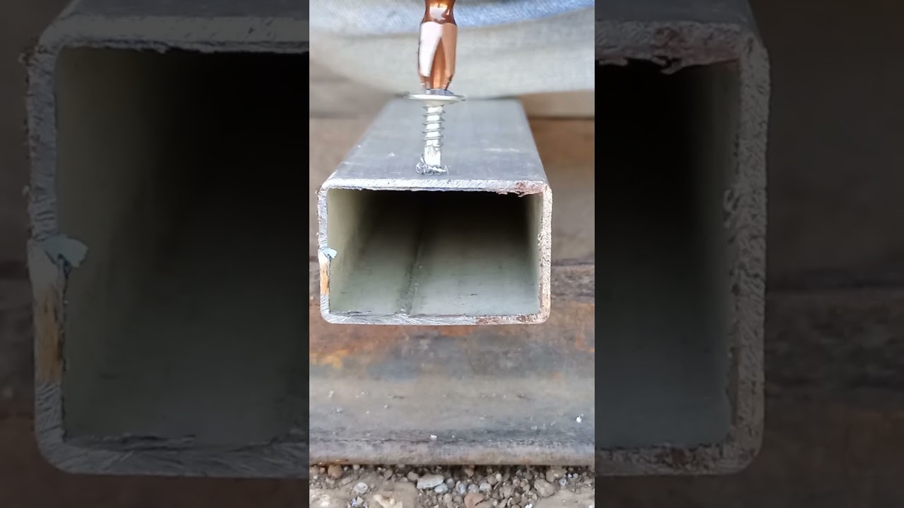 DEWALT DWD014 550W 10mm Rotary Drill Machine (Black & Yellow)