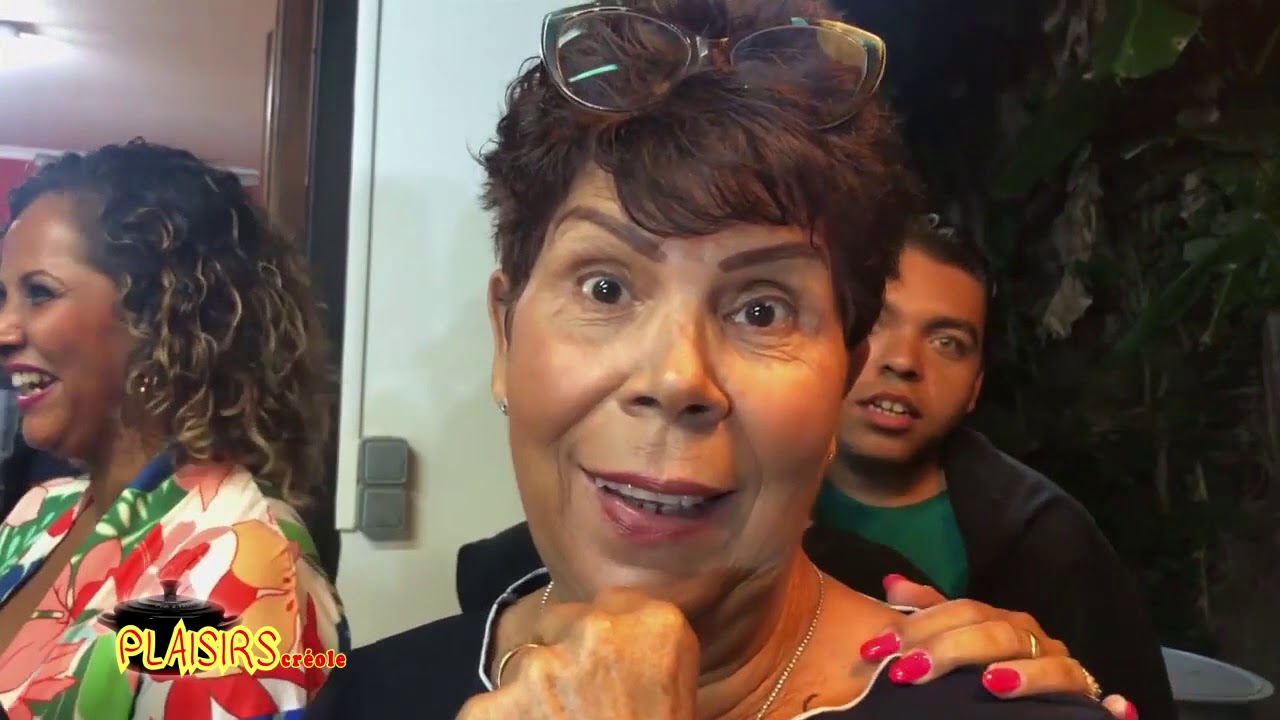 CUISINE - Pattes Chochon,Coqs, bonbon piment et Dholl Puri sur KANAL AUSTRAL