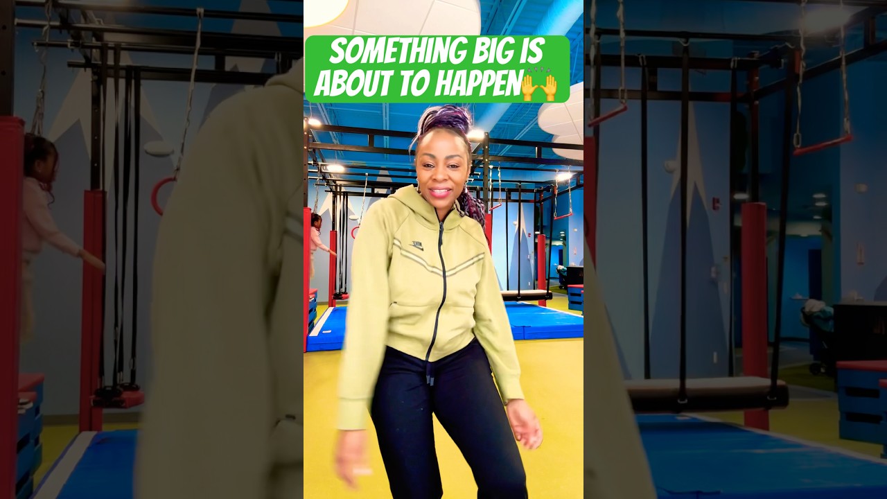 Бог открыл перед тобой дверь, которую никто не сможет закрыть🙌