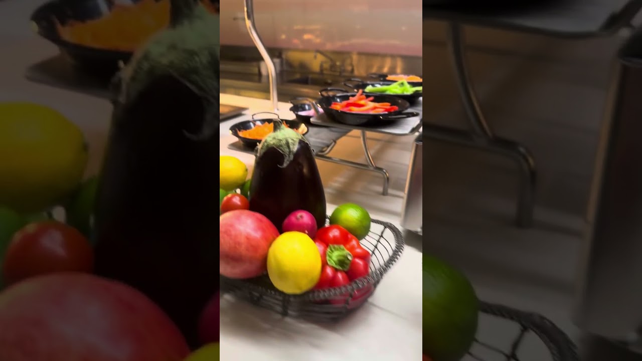 Что подают в бразильском стейкхаусе?Allure of the Seas. Samba Grill.