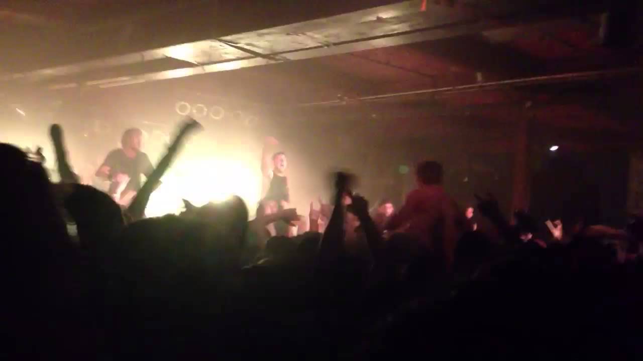 Parkway Drive- Boneyards (live) - YouTube