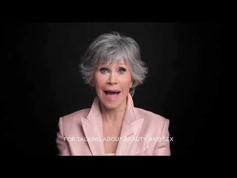 Video: L'Oreal Color Riche Star Secrets Jane Fonda 715 Jane Pink Beige