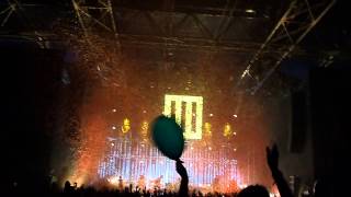 Paramore - Still into You @ Zénith, Paris.