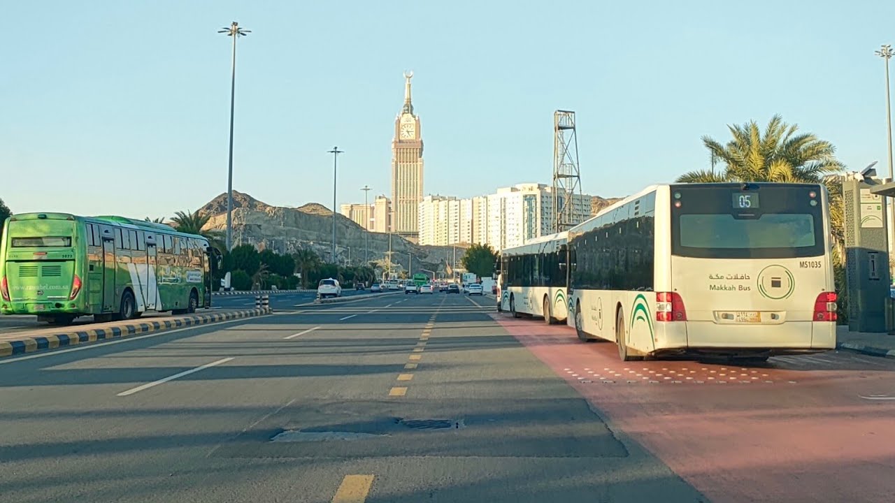 مكة المكرمة وجولة مسائية في شارع أجياد وشارع الهجرة