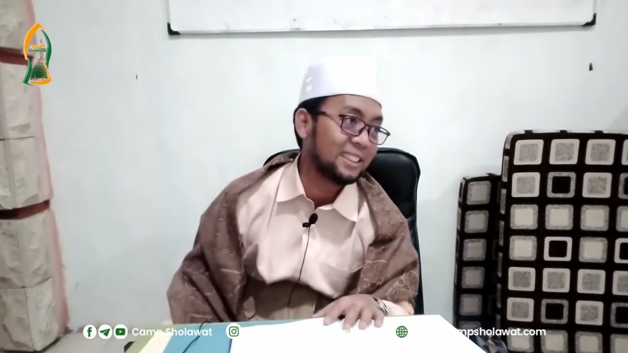 Ahli Sholawat Memiliki Ciri-Ciri Yang Beda Dari Yang Lain - Dr.KH.Nasrulloh, Lc. M.Th.I