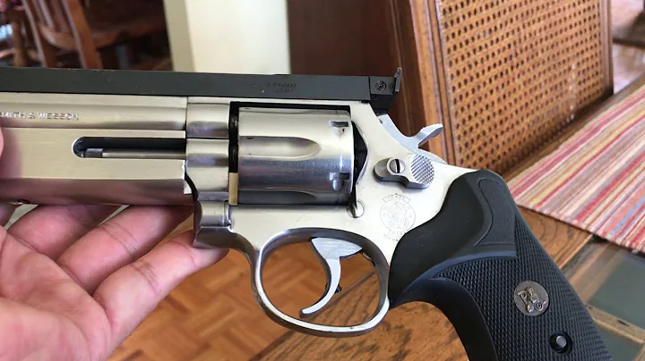 Smith and Wesson 686-1 cylinder hard to open,