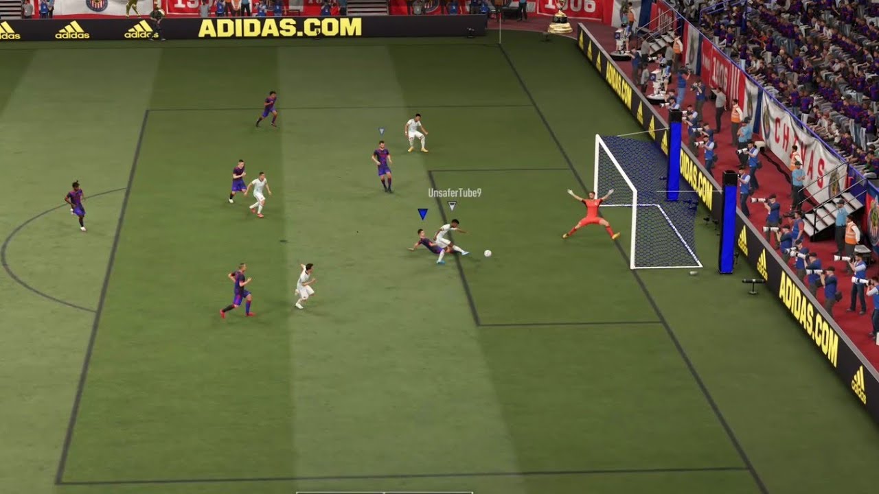 Fifa 21 oblak Amazing Save