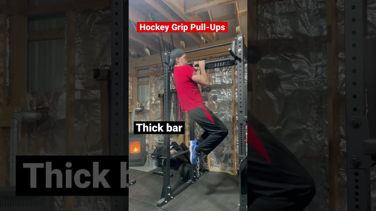 Hockey Grip Pull Ups w the Rogue Fitness skinny fat bar adding lots of variations in this winter