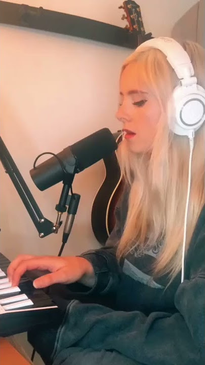 It Ain't Me - Kygo & Selena Gomez  Cover by Chloe Adams (This Is Not My Song)