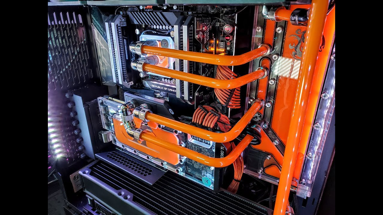 Supersized custom water cooled gaming PC build Lian Li o11 Dynamic XL