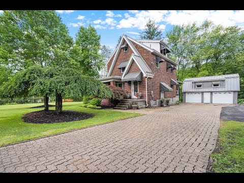5517 Gibson Road, Gibsonia, PA home video tour