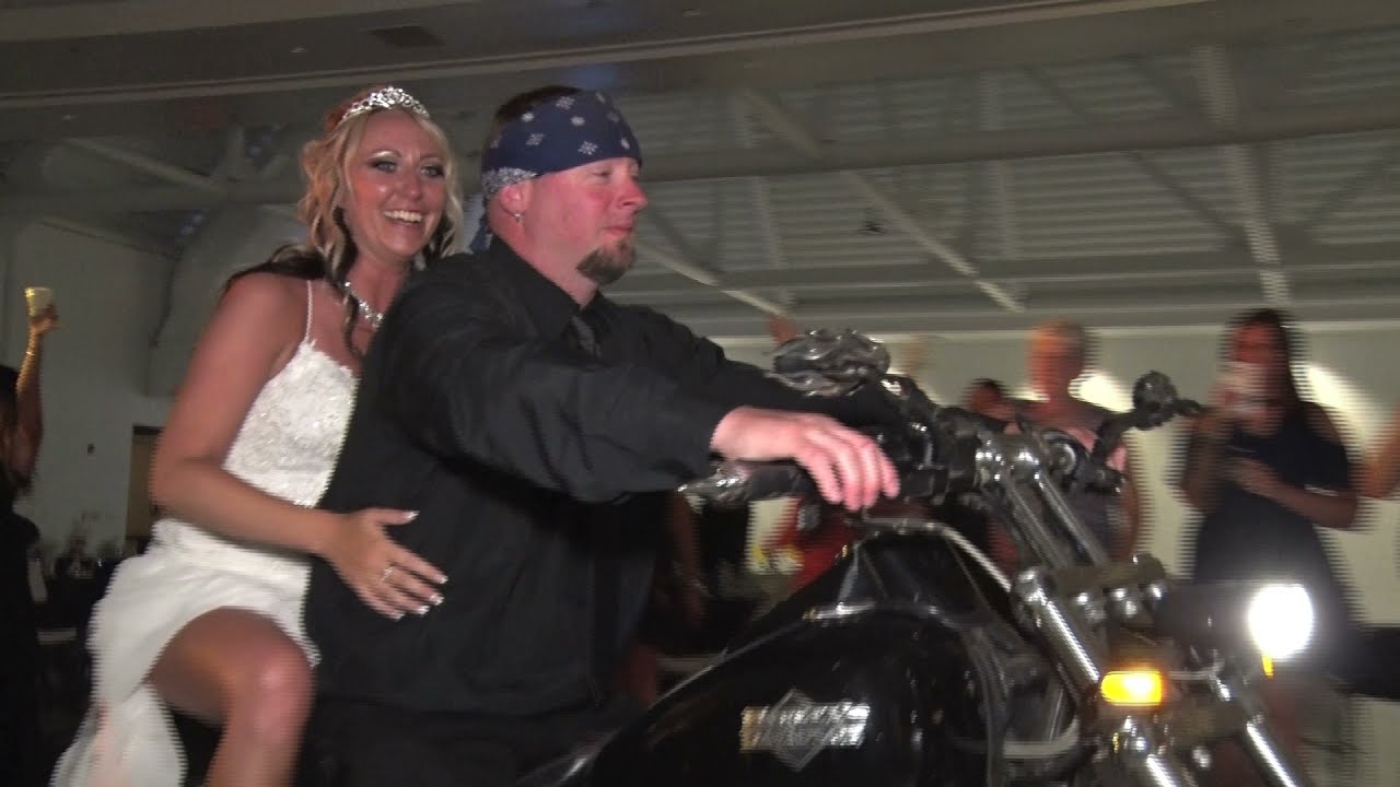 Joanna & Geoff's Harley Davidson wedding reception ending