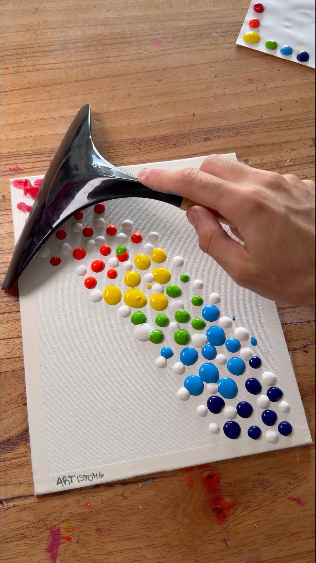 Painting with Rainbow Colors using a Make-up Brush! ? It looks like so satisfying! ✨? #artwork