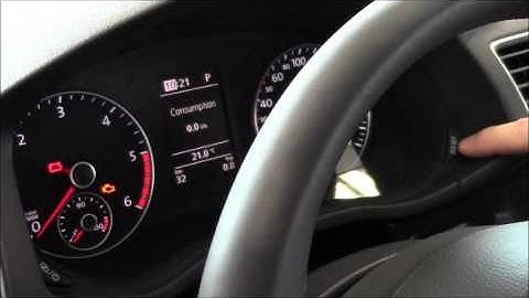 Tech Tip: How to Adjust the Clock in your Volkswagen with Robert Vagacs