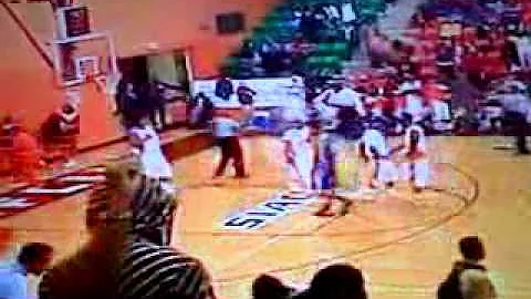 Eric Salley posterizes FVSU