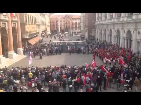 Italian Liberation Day of 25 April 1945 Celebration - YouTube