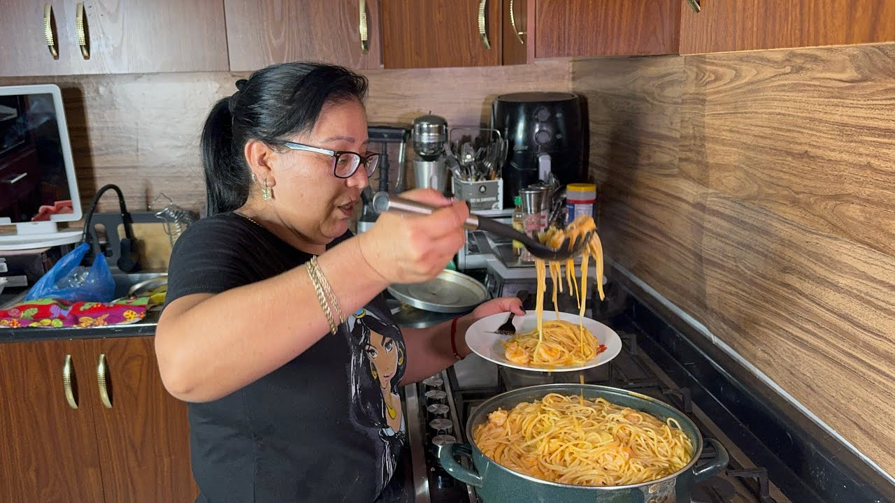 Espagueti con camarones 🍝🦐