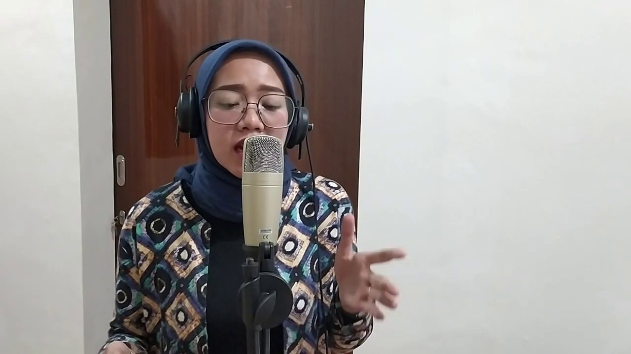 JIKA CINTA DIA - GEISHA | AIRTUNES (COVER) - YouTube