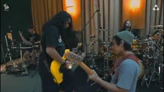 Perahu Nuhku-Iwan Fals (lirik)