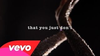 Video thumbnail of "Shakira - You Don't Care About Me (Lyrics)"