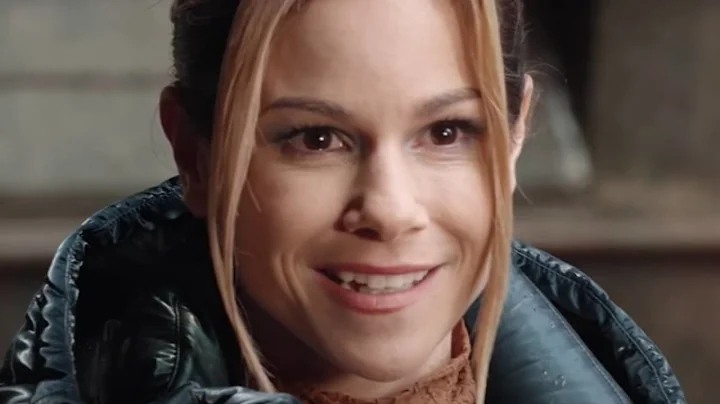Why The 2020 Girl In The Match.com Commercial Look...