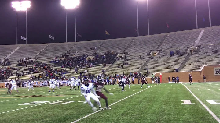 Scotland touchdown Warren Bell to Bruce Wall