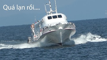 Quá căn Cao tốc superdong chở khách đuổi theo express giữa biển/speed boat
