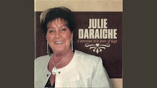 Video thumbnail of "Julie Daraîche - Sans trompettes ni tambours"