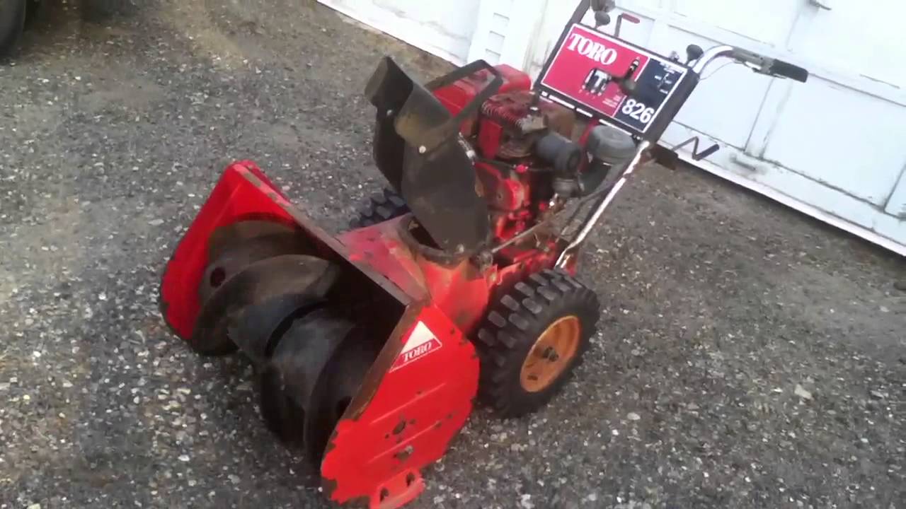 Toro 826 Snowblower - YouTube