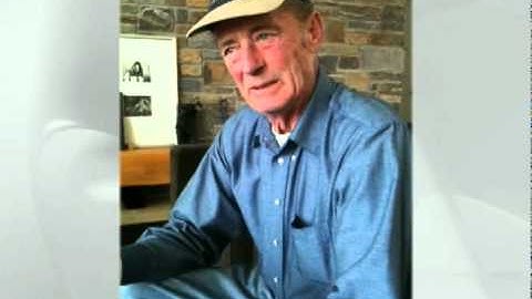 Setting up Bee Hives Video (Beekeeping 101: Part 2)