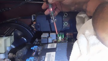 Harbor Freight Computer Safe Logic Probe Test Light (Testing fuses the easy way)