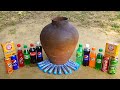 Coca Cola , Fanta , Mirinda , Sting , 7up, Pepsi, Sprite  VS Mentos Undeground!