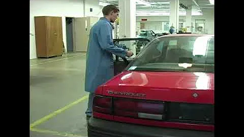 Resetting the Caliper Piston by Pumping for Changing Brake Pads