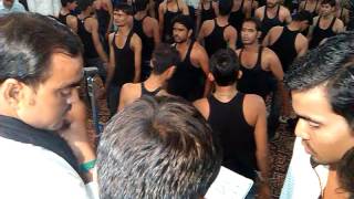 Amma bus ek rat ka mehman h husain