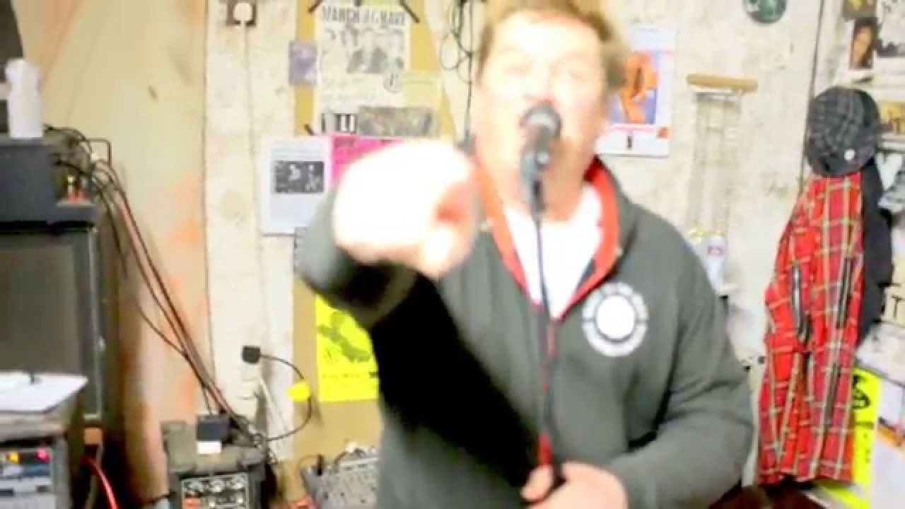 CA09 - MARCH TO THE GRAVE