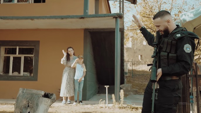 Ogziga siyayotgan qizlar videolari