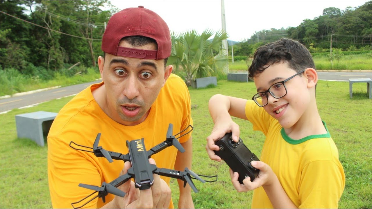 BRINCANDO DE PEGA PEGA COM UM DRONE!