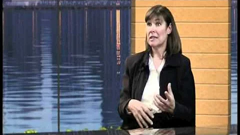 Shannon Skinner interviews Debbie Bullock on Extra...