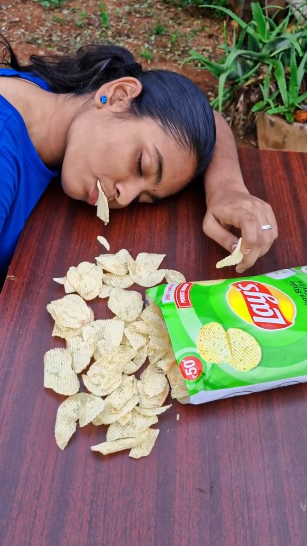 LAYS EATING HACK??Tom\u0026Jerry ?DiyaIshwarya #shorts #viralvideo