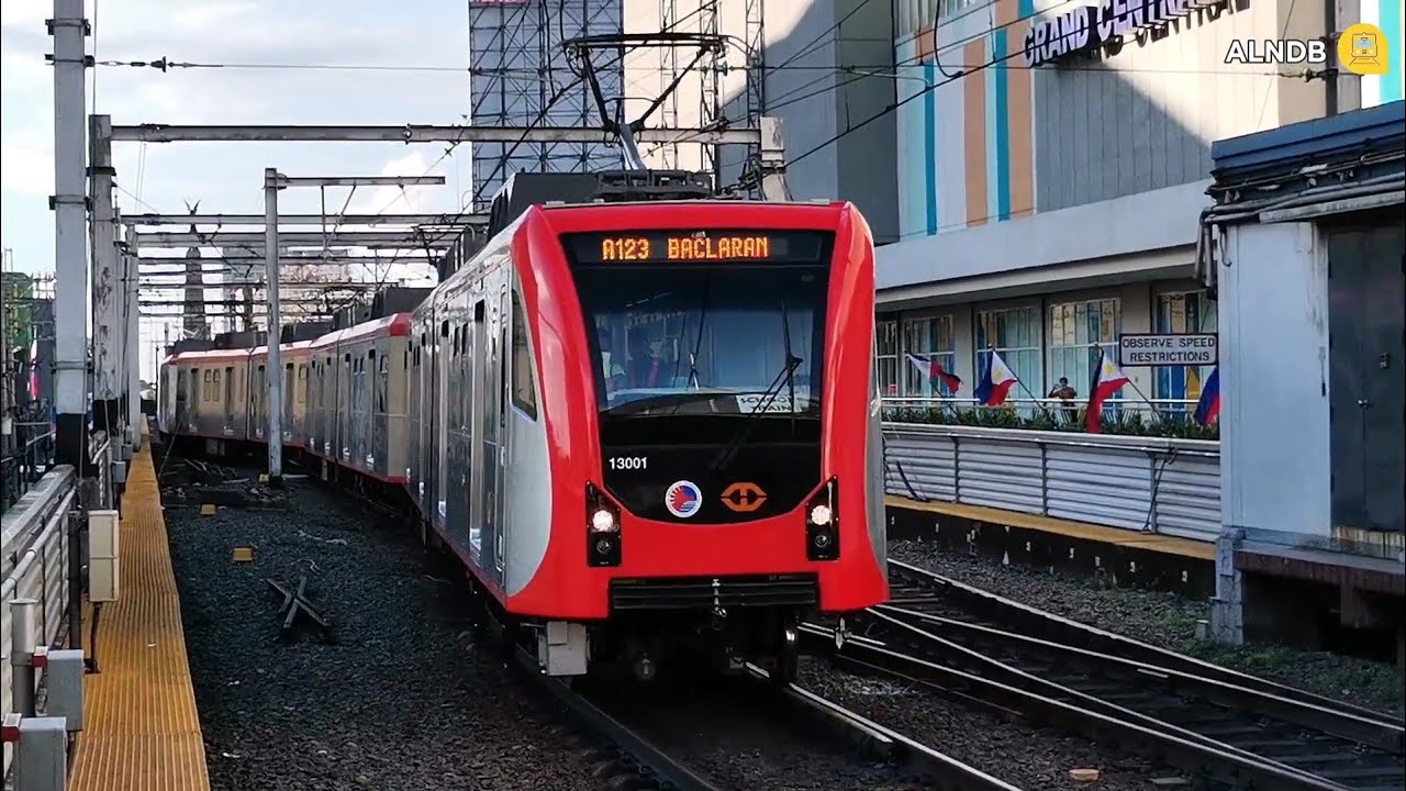 LRT1 4th Generation LRV in Monumento Station YouTube