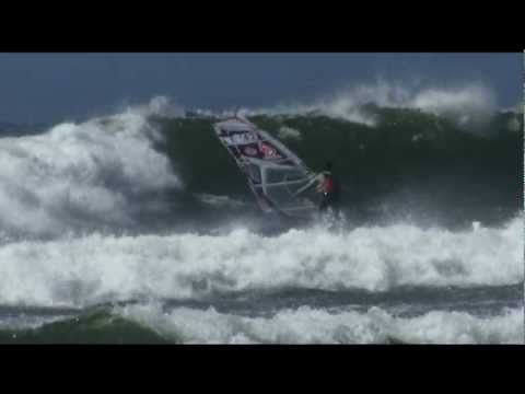 Victor Fernandez junto a su amigo Klass Voguet ya son parte del Mundo del Windsurf Mundial, ambos dentro de los 5 mejores del planeta. Hoy comparten su vida con el hogar que construyeron en Matanzas Chile... este registro es parte del material para "Sublime, Un Documental de Windsurf Chileno"... su participacion y coolaboracion ha sido fundamental... estos son ellos en el agua, esta es la costa de Chile, este es su potencial. Hoy devastada por el ultimo terremoto pero en reconstruccion. Gracias amigos por compartir su talento. Extracto en formato clip del material. Hig Definition FullHDV Musica: Phono "No Volvere a Caer", Divididos; "Nene de antes", Los Jaivas: "la Poderosa Muerte" Agradecimeintos a los raiders, Fanatic, Hotel Surazo, Comunidad de Matanzas ya Felipe, Delio y Toto que tambien han sido un gran aporte para el proyecto. Y a los windsurfistas internacionales como Robby Swift, Marcillio Brown, Francisco Goya, Jason Polakow y muchos qe siguen apoyando. Direccion: Nicolas Orrego.