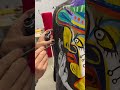 Diseñando chaquetas. www. es – street artist Barcellona, streetart video, trash art