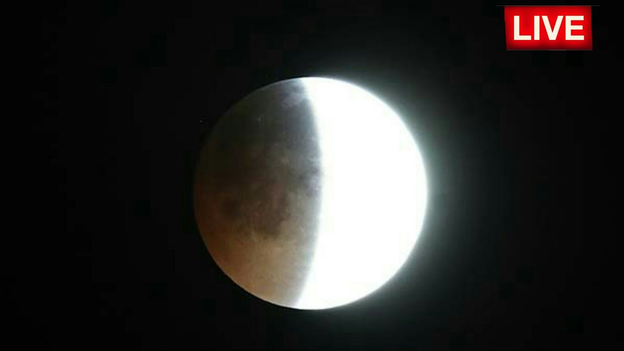 live lunar eclipse in Pakistan (live now) YouTube